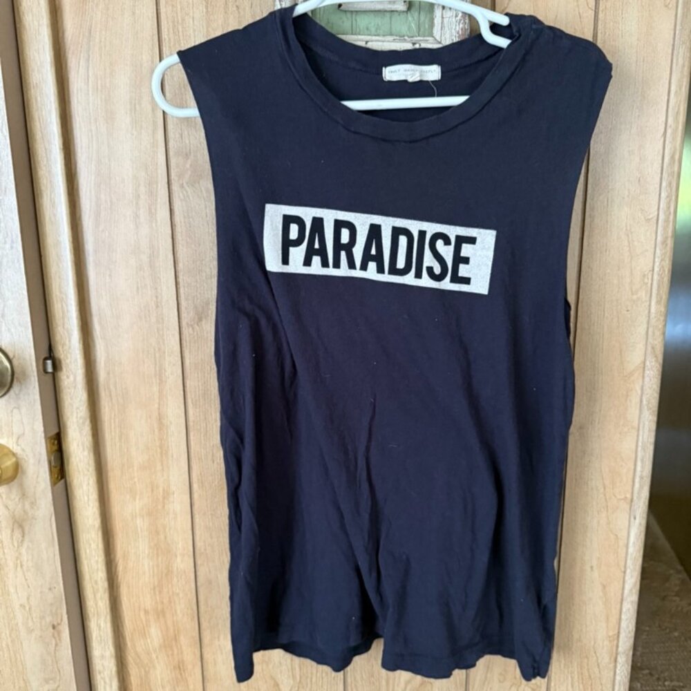 Urban Outfitters Truly Madly Deeply Paradise Muscle T Size L